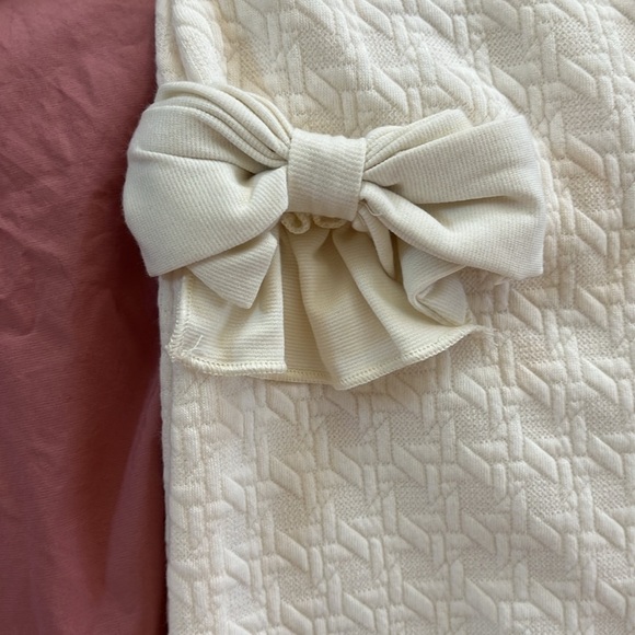 HABITUAL girl
Ruffle/Bow Coverall (Infant) - Picture 4 of 4